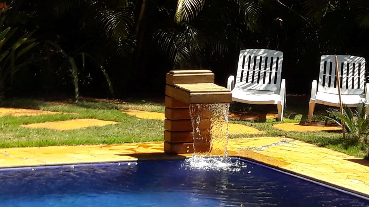 Hotel Casa Iris De Van Gogh Brumadinho Exterior foto