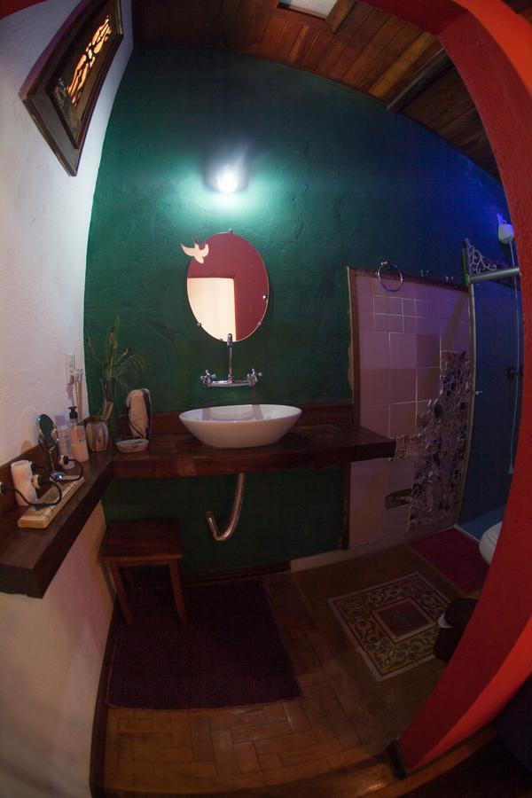 Hotel Casa Iris De Van Gogh Brumadinho Exterior foto