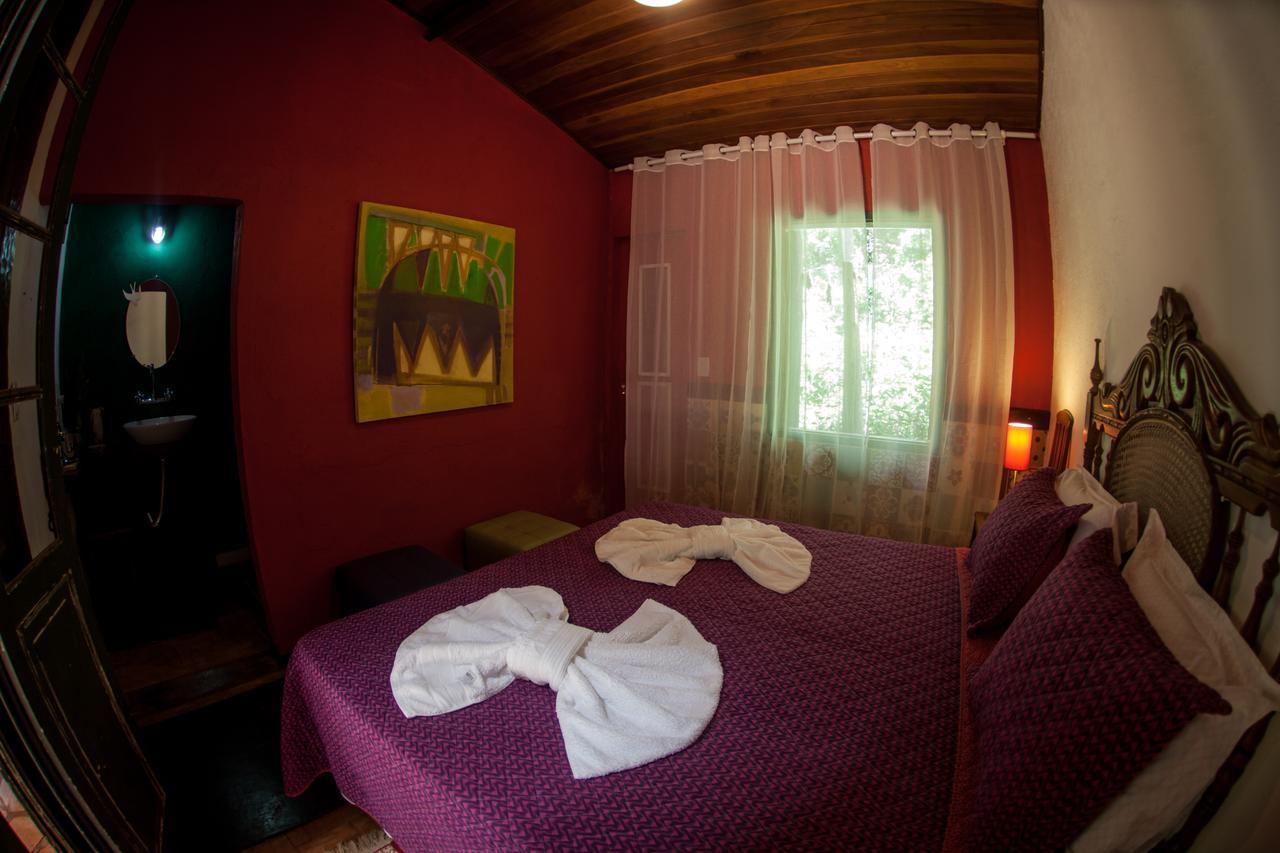 Hotel Casa Iris De Van Gogh Brumadinho Exterior foto